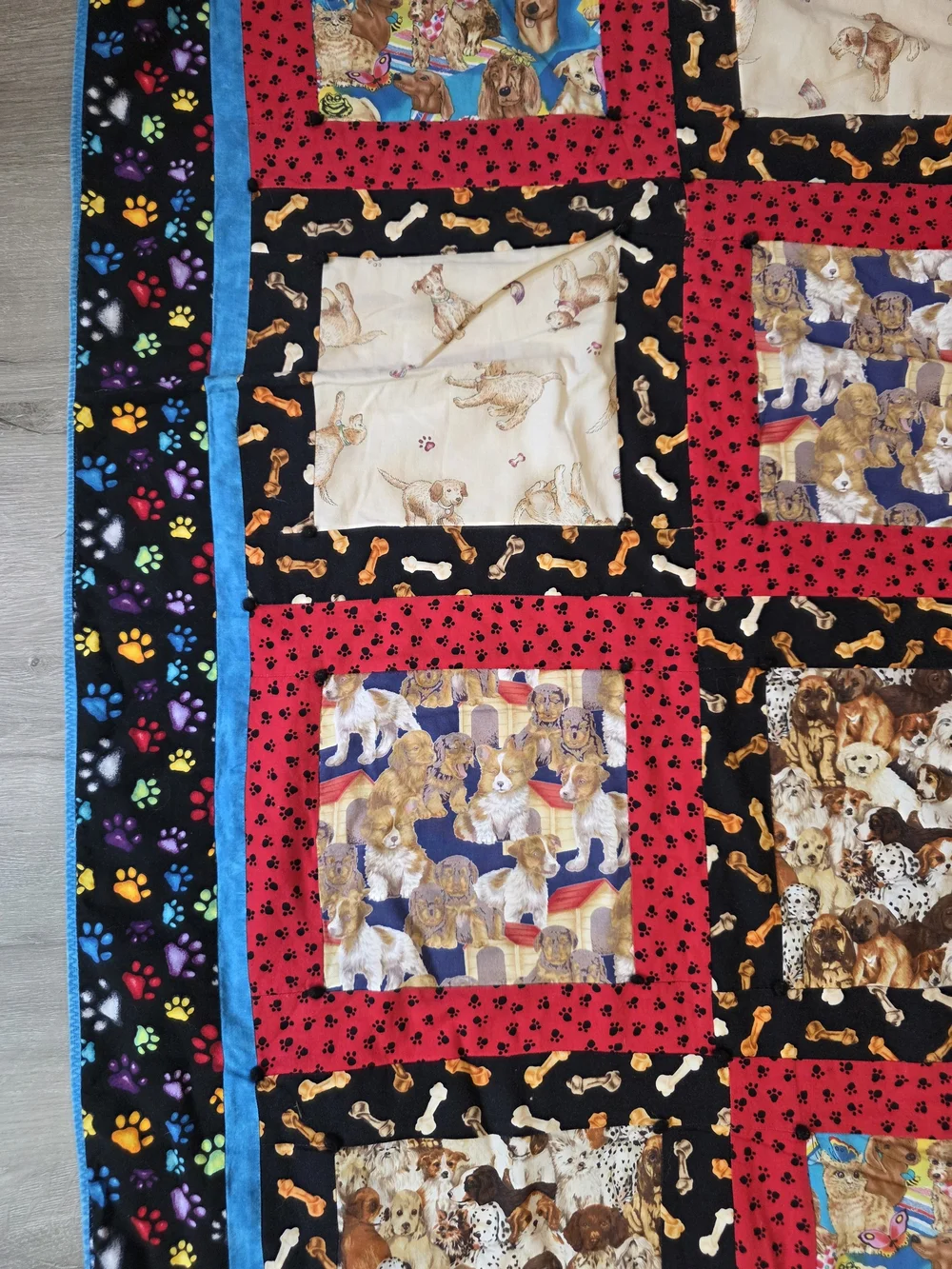 Sewing Dogs Handmade Dog Lover Quilt 52 x 63 Lap, Throw, Blanket, Gift